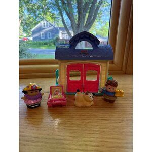 Fisher-Price Little People Playtime Pals Tea Party Playset 4 Figures